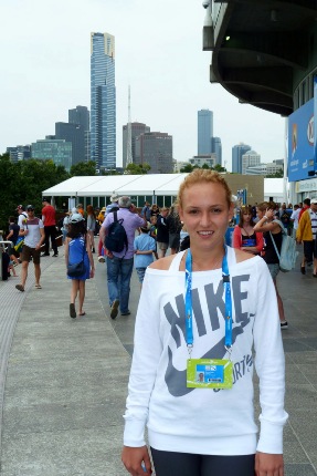 Донна Векич: Хотела бы встретиться с королевой Великобритании 004.jpg Донна Векич: Хотела бы встретиться с королевой Великобритании