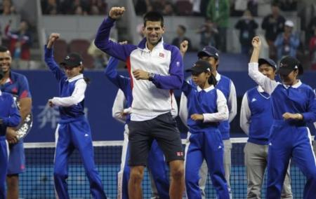 Новак Джокович: Я провёл отличную неделю в Пекине! a4sefidcuaeerqm.jpg large.jpg Новак Джокович: Я провёл отличную неделю в Пекине!