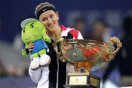 victoria azarenka conquers maria sharapova in beijing china open 2012 193045.jpg Турниры АТР в Токио и WTA в Пекине. Итоги опросов пользователей Портала GoTennis.ru