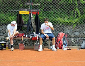roger-federer-training-zuri.jpg