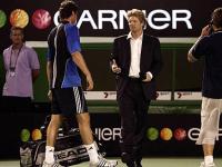 Фото: AFP/Getty Images. Финалистка и чемпионка Toray Pan Pacific Open-2008 Светлана Кузнецова и Динара Сафина