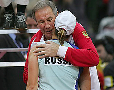 Фото: www.fedcup.com. Елена Дементьева и Шамиль Тарпищев