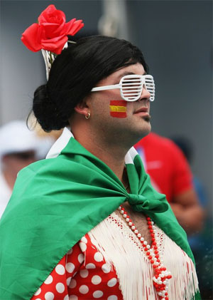 spectators-7.jpg